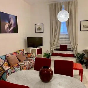 Chroma Farinone 28 Appartamento Roma